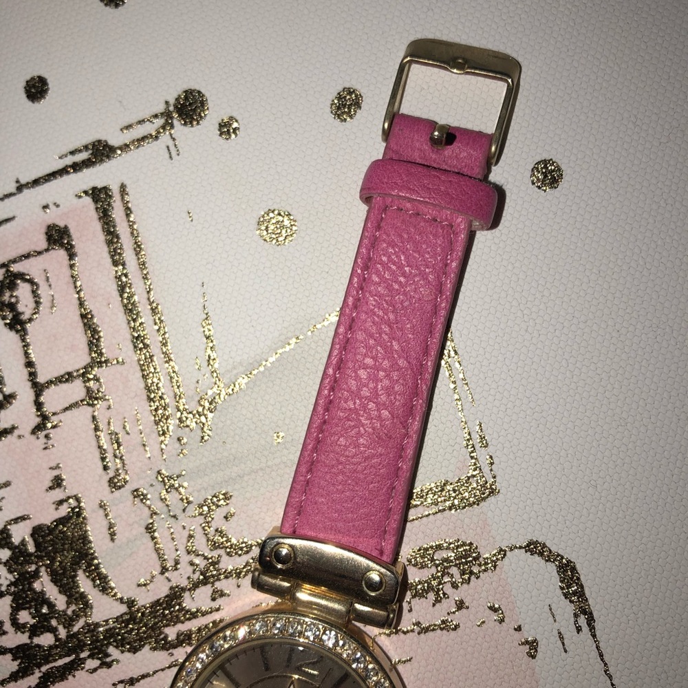 Diamond Watch - Picture 3 of 5